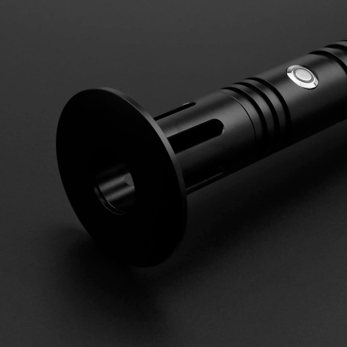 Combat Saber - Thyferra